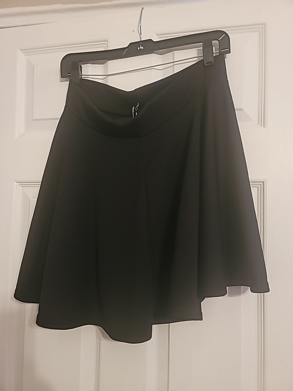 Flattering Black Circle Skirt with Smooth Waistband